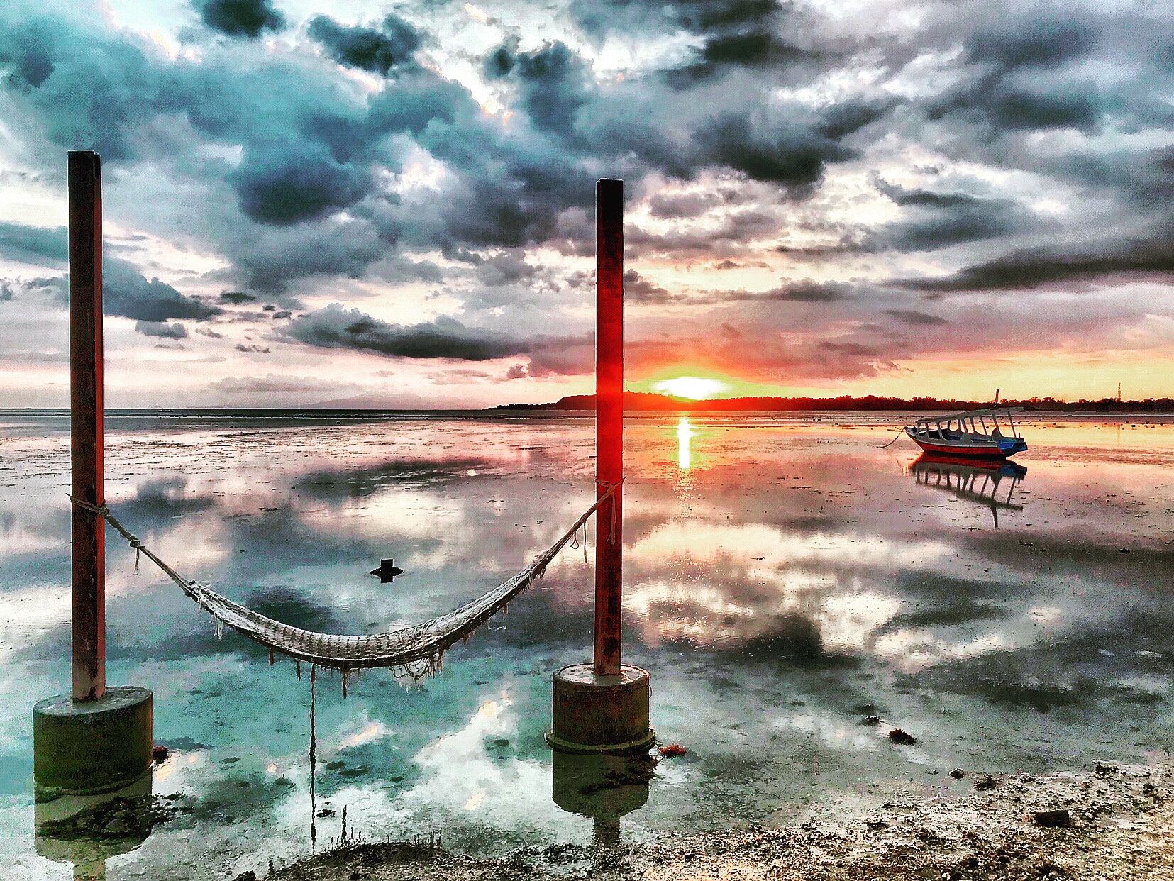 The Best Gili Air Restaurants, Cafes, And Happy Hours