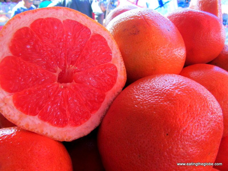 grapefruit at Tuesday Market/“El Tianguis"