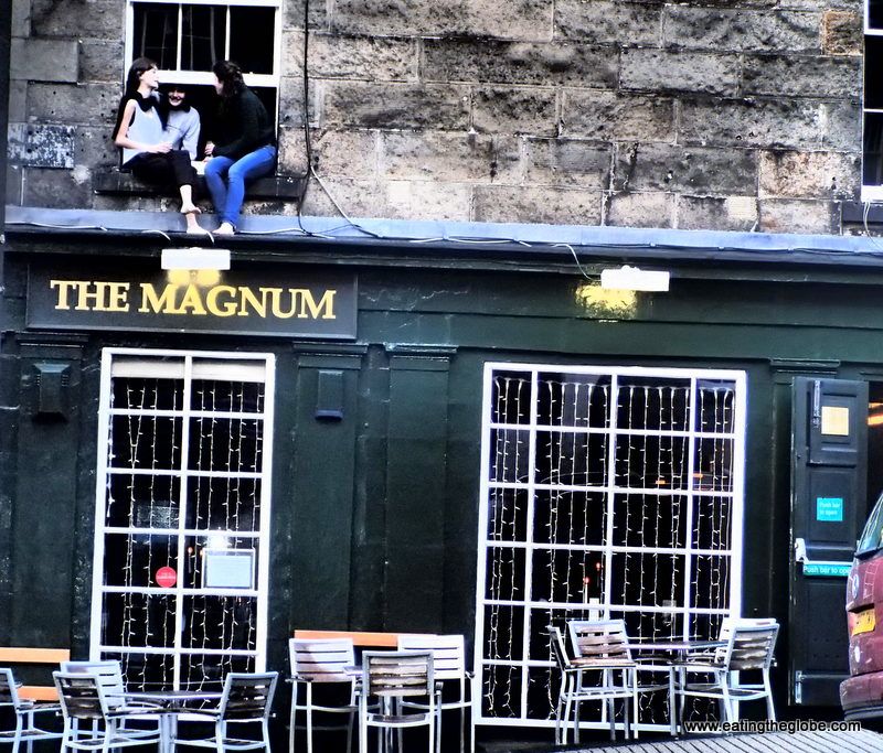 Edinburgh Restaurants-The Magnum