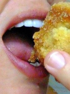 date a girl who eats