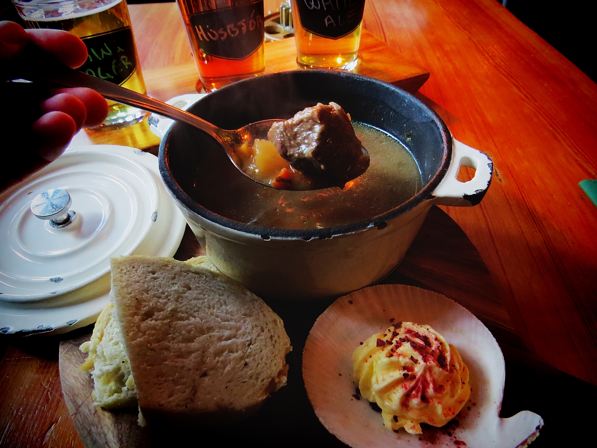 Where To Eat Iceland Food: Islenski Barinn