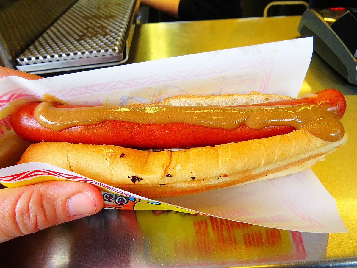 Reykjavik Hot Dogs: Why The Best Ones Aren't At Baejarins Beztu Pylsur